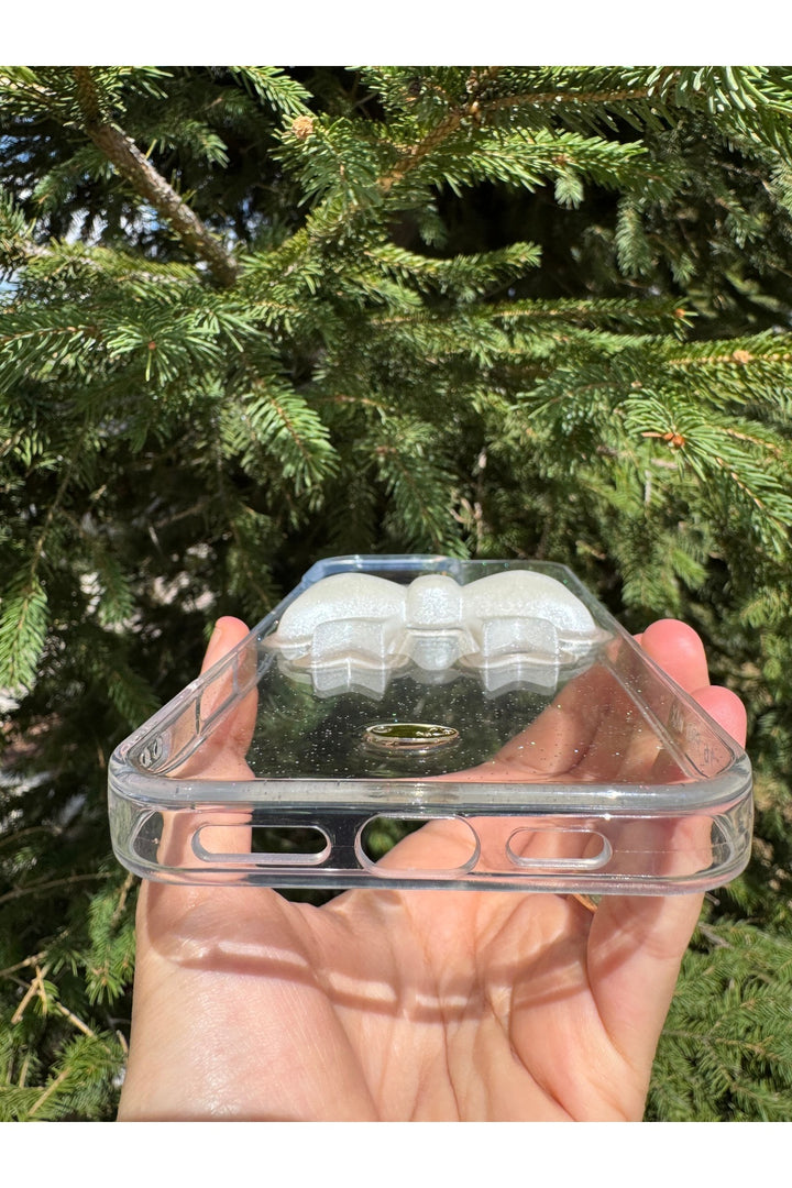 iPhone 14 Pro Max Uyumlu Kılıf Simli Parlak Fiyonk Desenli Silikon Kamera Çevresi Koruyucu Kapak