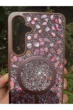 Load image into Gallery viewer, Samsung Galaxy A56 Uyumlu Taşlı Magsafe Kılıf Parlak Taşlı Simli Koruyucu Kablosuz Şarj Silikn Kapak
