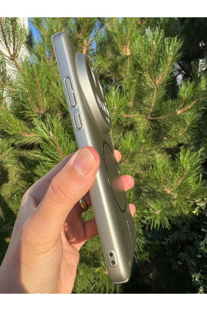 Xiaomi Mi 15 Ultra Uyumlu Magsafe Kılıf Sert Mat Kamera Koruyucu Kablosuz Şarj Destekli Arka Kapak